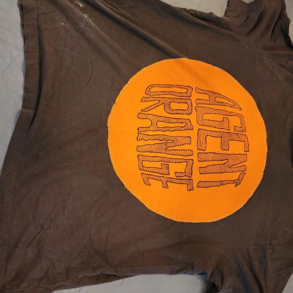 Merona Men's Black and Orange T-shirt